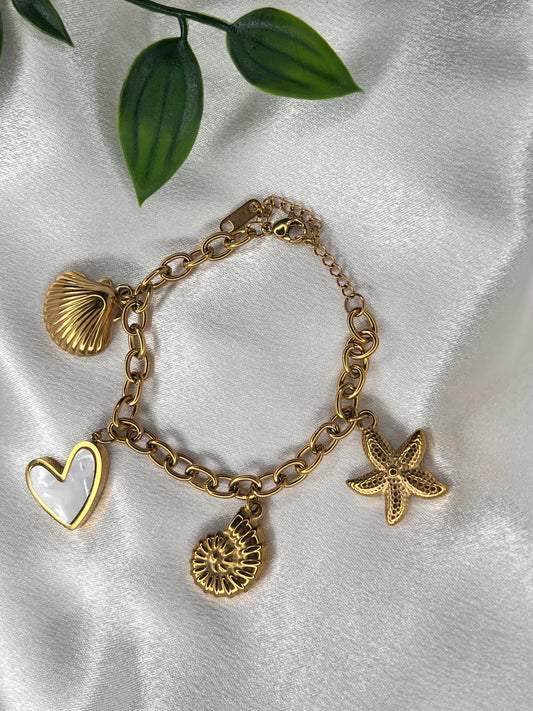 Bracelet 104